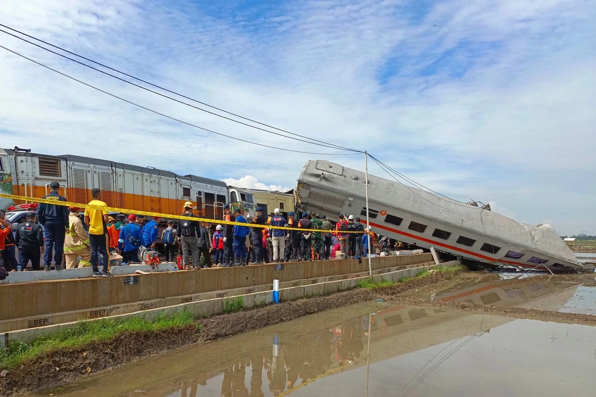 Tabrakan KA Turangga-KA Bandung Raya, Pemerintah Dinilai Perlu Bangun ''Double Track''