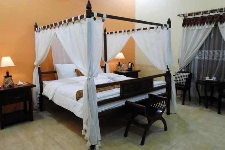 5 Hotel Bintang 3 Dekat Mini Zoo Jogja Exotarium, mulai Rp 200.000
