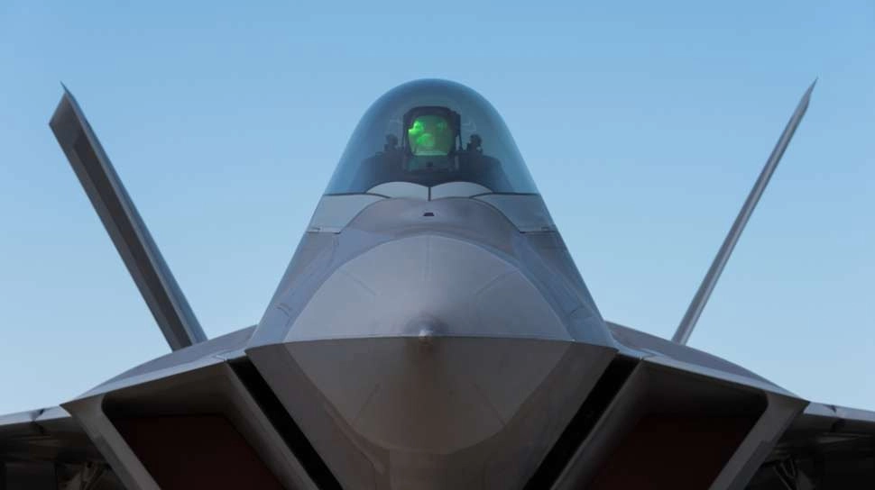 TPN Ganjar Sesumbar Mau Beli F22, Jet Tempur Amerika yang Dilarang Dijual