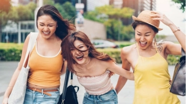 6 Zodiak Ini Gak Mudah Dibuat Tertawa Meski Ada Hal Lucu, Virgo Lebih Suka Komedi Abstrak