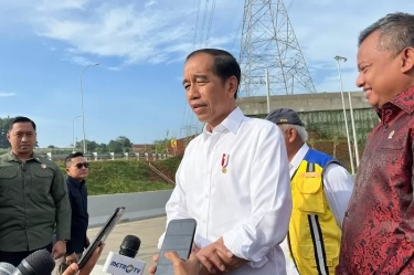 Presiden Jokowi Pastikan Aturan Kenaikan Gaji PNS, TNI dan Polri Sebesar 8 Persen akan Terbit Secepatnya