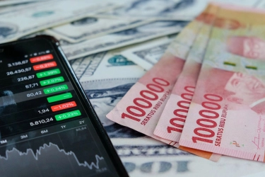 Kurs Rupiah Hari Ini 8 Januari 2024 di Bank Mandiri hingga BRI