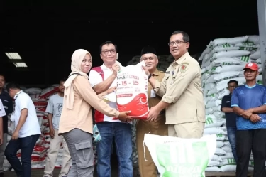Jangkau Lebih Banyak Petani, Pemerintah Tambah Alokasi Subsidi Pupuk Rp 14 Triliun Tahun ini