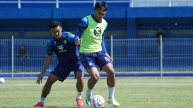 Gelandang Persib Rachmat Irianto Ungkap Kondisi Terkini Usai Dibekap Cedera Hamstring