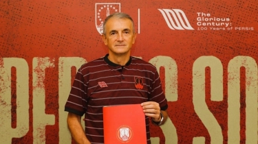 Resmi Jadi Pelatih Baru Persis Solo, Milomir Seslija: Saya Merasa Sangat Termotivasi