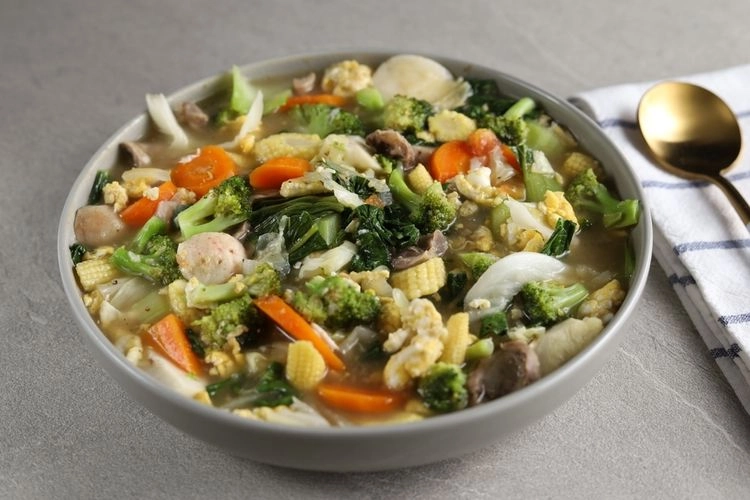 Resep Capcay Siram, Sajikan dengan Nasi Telur