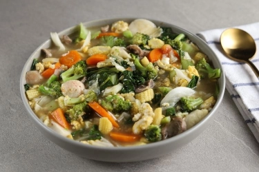 Resep Capcay Siram, Sajikan dengan Nasi Telur