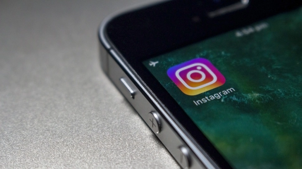 Tak Bisa Menambahkan Caption Instagram? Ini Cara Memperbaikinya