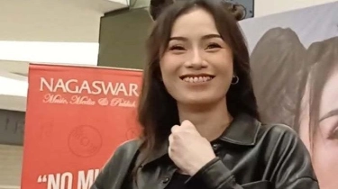 Dara The Virgin Terciduk Pakai Cincin di Jari Manis, Sudah Menikah?