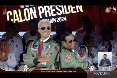 Konsolidasi di Jogja, Hasto Ajak Kader Raup 70 Persen Suara untuk Ganjar-Mahfud MD