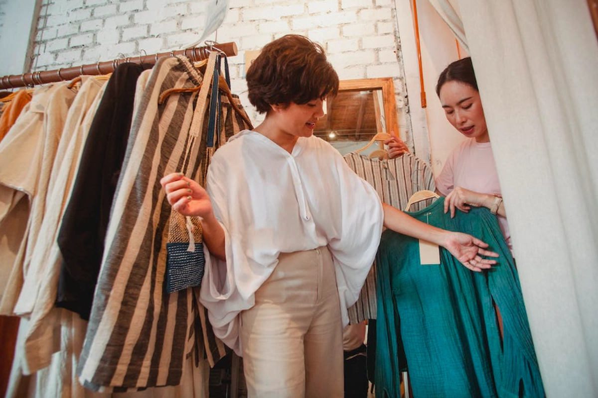 Perbedaan Thrifting dan Preloved, Serupa tapi Tak Sama