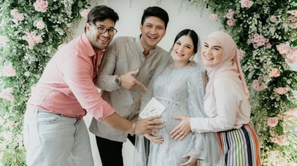 Digoyang Prahara, Kemiripan Nasib Rumah Tangga Ammar Zoni dan Aditya Zoni