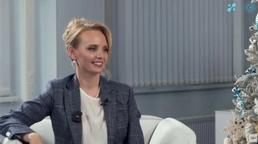Jarang Terlihat, Putri Vladimir Putin Muncul di TV, tapi Tidak Singgung Nama Ayahnya