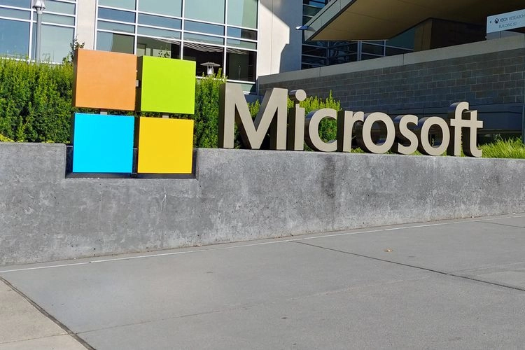 Microsoft Salip Apple Jadi Perusahaan Paling Berharga di Dunia