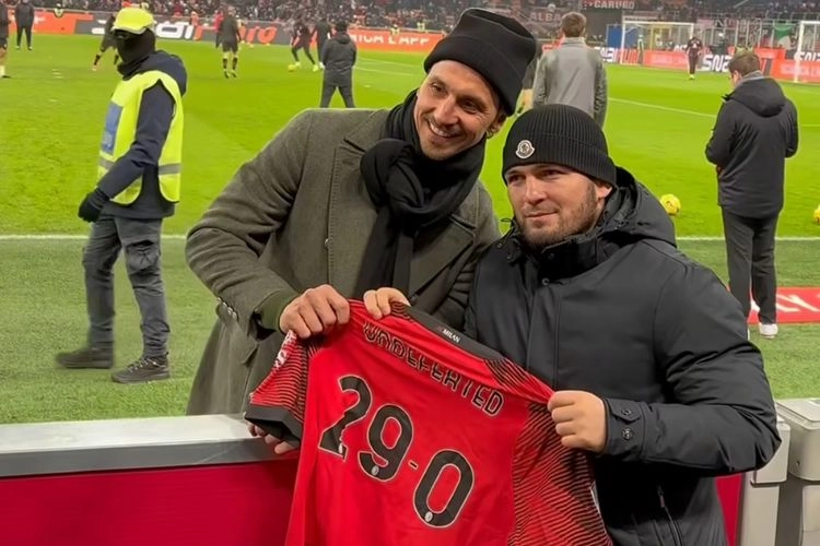 Milan Vs Roma: Momen Ibrahimovic Bertemu Bos Besar Khabib Nurmagomedov