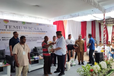 Warga NTT Curhat Musim Tanam Mundur, Menko Airlangga Sebut Bantuan El Nino Diperpanjang