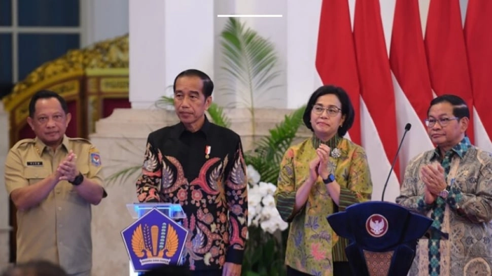 Sri Mulyani Dibujuk Mundur dari Menteri Keuangan