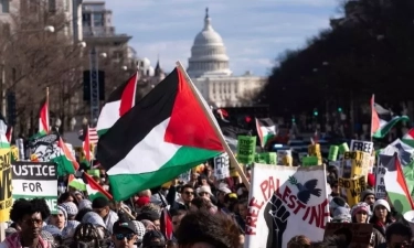 Gema Suara Dukungan untuk Gaza Gemuruhkan Dunia Pasca Peringatan 100 Hari Genosida di Palestina