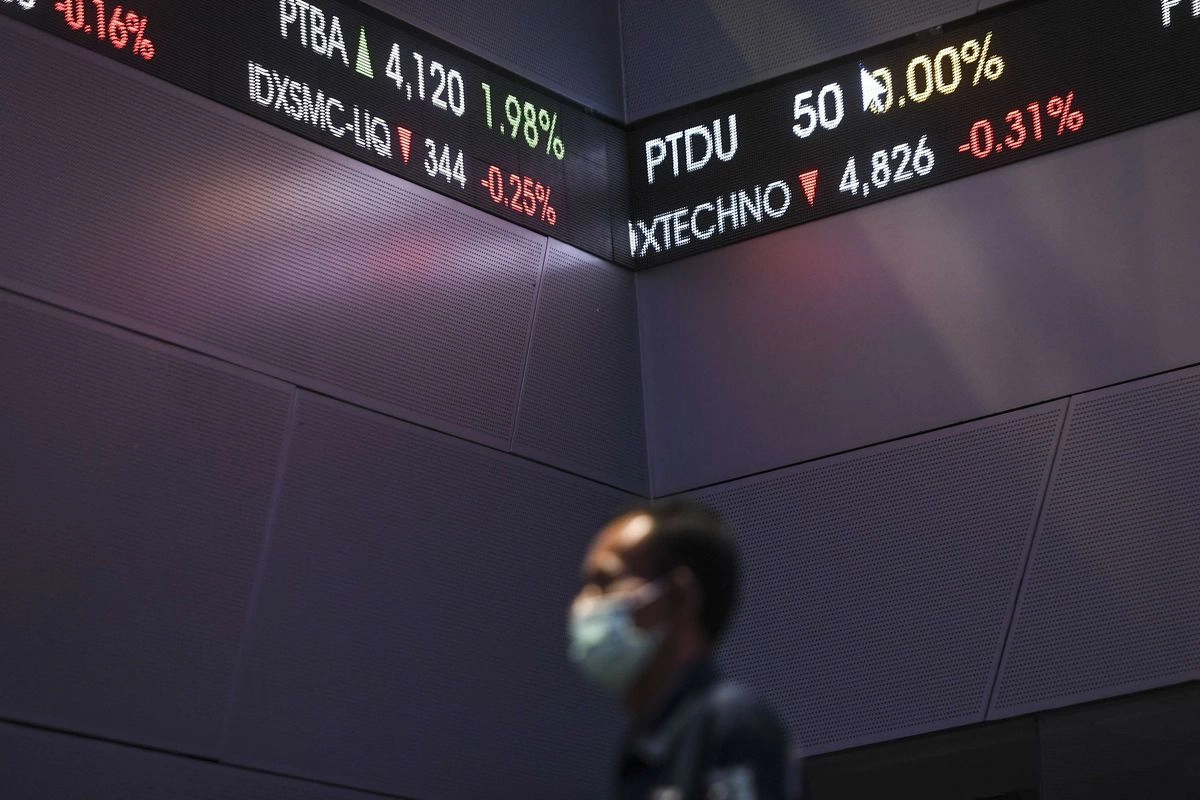Mampukah IHSG Bangkit? Simak Anlisis dan Rekomendasi Saham Hari Ini