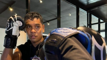 Tiga Pebasket Amartha Hangtuah Berlatih Tinju: Perkuat Otot Lengan Hingga Footwork