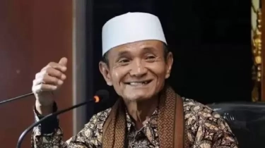 Mengenal Sosok Buya Syakur, Ulama Karismatik nan Meneduhkan yang Wafat Hari Ini