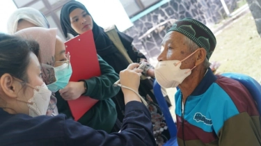 Pertiwi Jabar Gelar Baksos Operasi Katarak, Masyarakat Antusias Mendaftar