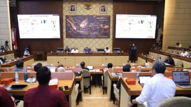 Bahas RPP Manajemen ASN, DPR dan Pemerintah Komitmen Selesaikan Penataan Tenaga Honorer
