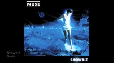 Lirik Lagu dan Terjemahan Spiral Static - Muse: A Storm Growing Strong