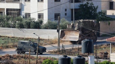 Nyaris Tanpa Perlawanan, Israel Merajalela di Tepi Barat, Rusak Jalan & Infrastruktur Pakai Buldoser