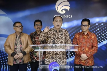 Sejumlah Menteri Kabinet Dikabarkan Mundur, Menkominfo Budie Arie: Itu Hoaks