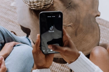 Cara Mendapatkan Penghasilan Tambahan dari TikTok Live dan Syaratnya