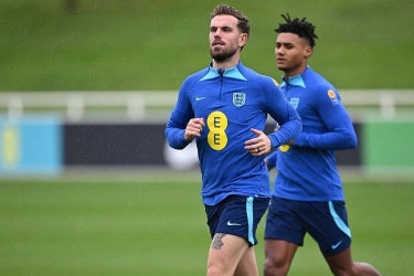 Jordan Henderson Hengkang dari Arab Saudi, Bergabung ke Ajax dengan Reputasi Telah Rusak