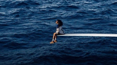 Lirik Lagu dan Terjemahan Nobody Gets Me - SZA: Whats Left of You, How am I Supposed to Tell ya?