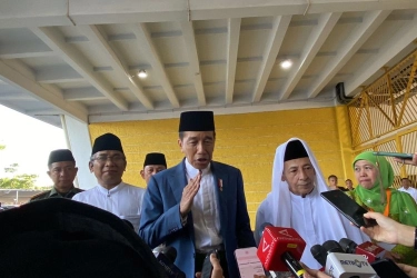 Bantah Ada Menteri Bakal Mundur, Jokowi: Kabar dari Siapa? Tiap Hari Kita Ratas