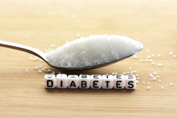 Cegah Gangguan Tidur, Penderita Diabetes Perlu Buat Jadwal Rutin Makan Malam