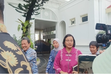 Tidak Membantah Saat Ditanya Akan Mundur dari Kabinet, Sri Mulyani: Saya Kerja