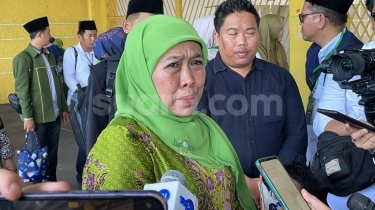 Jemaah Muslimat NU Zikir Sejak Dini Hari di GBK, Khofifah: Agar Hati Tenang Jelang Pemilu