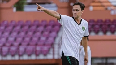 Paul Munster Tersenyum Puas Lihat Perkembangan Tim, Persebaya Bakal Gelar Uji Coba