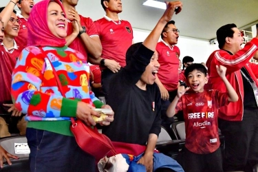 Kata Jokowi Usai Timnas Indonesia Bekuk Vietnam, Sampaikan Permintaan Khusus