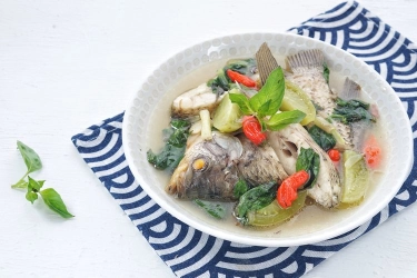 Resep Sup Ikan Kuah Tahu, Santapan Hangat untuk Imlek