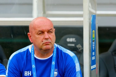 Persib Libas Dewa United 3-0, Hodak Beri Catatan untuk Lini Tengah