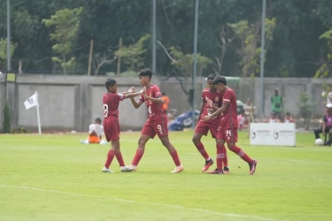 Piala Soeratin U13: ASIOP FC Perkasa pada Laga Pembuka, Dukungan Asrama ala La Masia