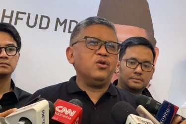 Sindir Gibran, Hasto: Seperti Ada Persoalan Pribadi dengan Tom Lembong, Kurang Etis