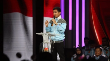 Gibran Rakabuming Santai Nikmati Donat saat Jeda Debat Cawapres, Cara Makannya Bikin Salfok: Slay