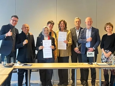 Menkop UKM Jajaki Kerja Sama dengan PUM Netherlands Senior Experts untuk Perkuat Ekosistem Wirausaha