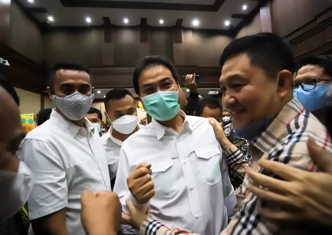 Usut Dugaan TPPU dan Suap Eks Bupati Kukar, KPK Periksa Azis Syamsuddin