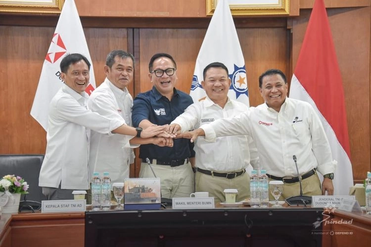 KSAD Maruli Gantikan Dudung Jadi Komisaris Utama PT Pindad