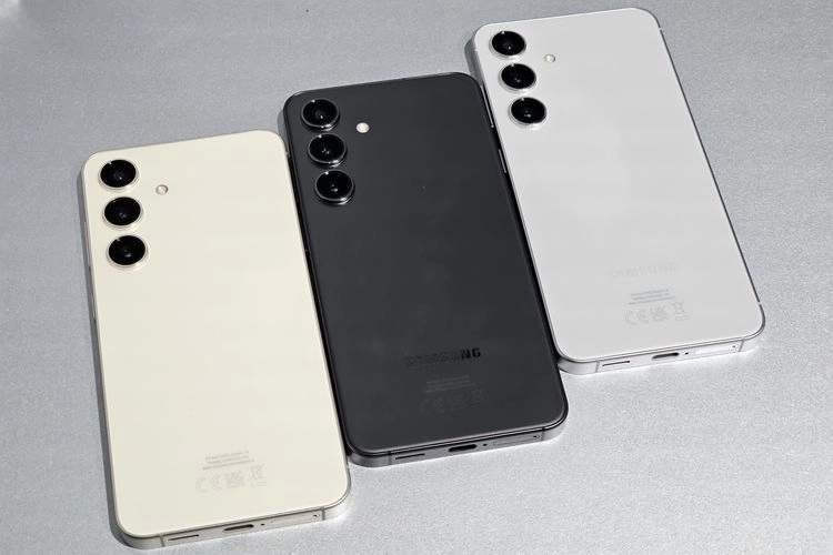 Membandingkan Spesifikasi Samsung Galaxy S24 dan Galaxy S23 ''Reguler''