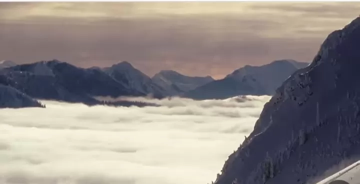 Kecelakaan Fatal Helikopter Terjadi di British Columbia Sebabkan Tiga Pemain Ski Tewas dan Empat Kritis