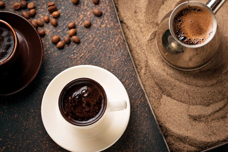 Apakah Kopi Hitam Tanpa Gula Bisa Membakar Lemak?